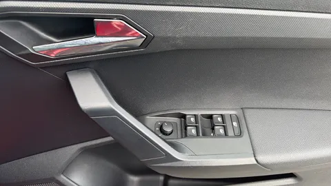 SEAT Arona 1.0 TSI SE Technology [EZ]