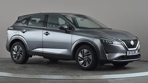 NISSAN QASHQAI 1.3 DiG-T MH Acenta Premium