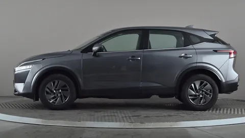 NISSAN QASHQAI 1.3 DiG-T MH Acenta Premium