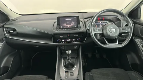 NISSAN QASHQAI 1.3 DiG-T MH Acenta Premium