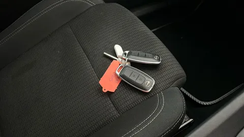 NISSAN QASHQAI 1.3 DiG-T MH Acenta Premium