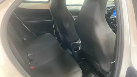 Toyota Aygo X 1.0 VVT-i Pure