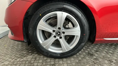 Mercedes-Benz E Class E220d SE 9G-Tronic