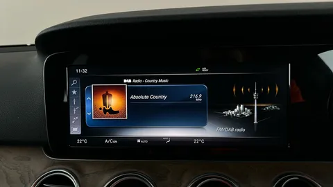 Mercedes-Benz E Class E220d SE 9G-Tronic