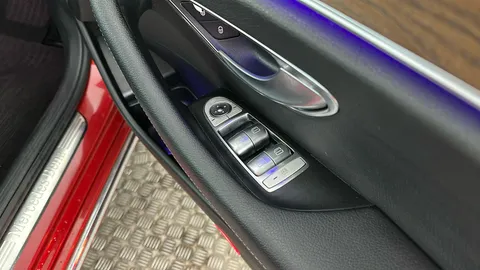 Mercedes-Benz E Class E220d SE 9G-Tronic