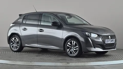 Peugeot 208 1.2 PureTech 100 Allure Premium + EAT8