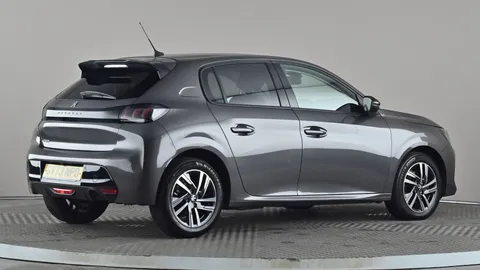 Peugeot 208 1.2 PureTech 100 Allure Premium + EAT8