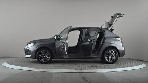 Peugeot 208 1.2 PureTech 100 Allure Premium + EAT8