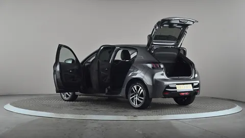 Peugeot 208 1.2 PureTech 100 Allure Premium + EAT8