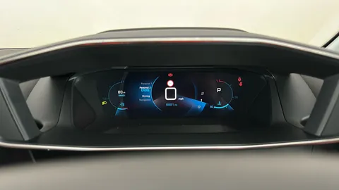 Peugeot 208 1.2 PureTech 100 Allure Premium + EAT8