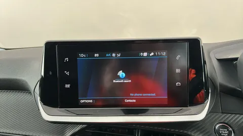 Peugeot 208 1.2 PureTech 100 Allure Premium + EAT8