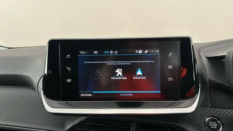 Peugeot 208 1.2 PureTech 100 Allure Premium + EAT8