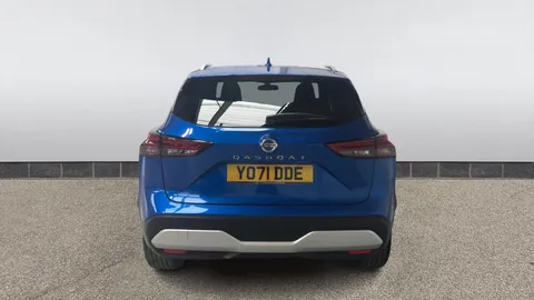 NISSAN QASHQAI 1.3 DiG-T MH N-Connecta [Glass Roof]