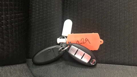 NISSAN QASHQAI 1.3 DiG-T MH N-Connecta [Glass Roof]