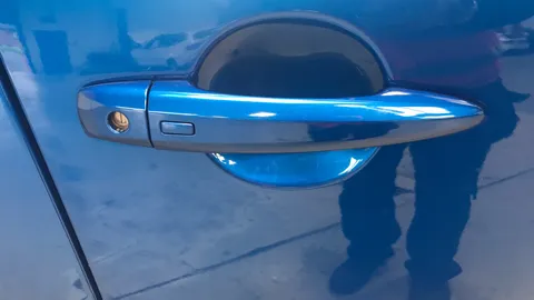 NISSAN QASHQAI 1.3 DiG-T MH N-Connecta [Glass Roof]