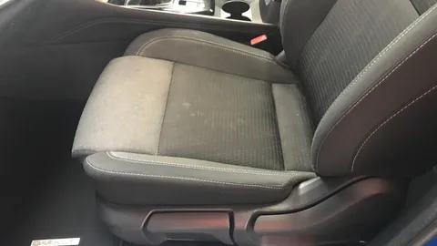 NISSAN QASHQAI 1.3 DiG-T MH N-Connecta [Glass Roof]