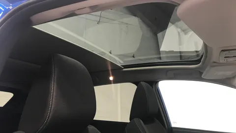 NISSAN QASHQAI 1.3 DiG-T MH N-Connecta [Glass Roof]