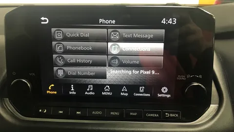 NISSAN QASHQAI 1.3 DiG-T MH N-Connecta [Glass Roof]