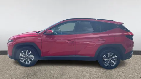 HYUNDAI TUCSON 1.6 TGDi 48V MHD SE Connect 2WD