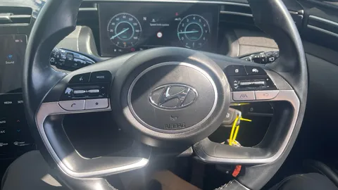 HYUNDAI TUCSON 1.6 TGDi 48V MHD SE Connect 2WD