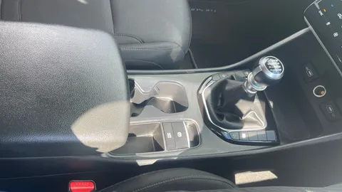 HYUNDAI TUCSON 1.6 TGDi 48V MHD SE Connect 2WD