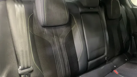 Peugeot 308 1.2 PureTech GT EAT8