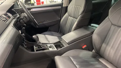 SKODA SUPERB 1.4 TSI iV SE Technology DSG