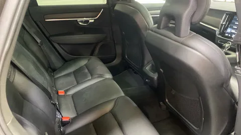 Volvo V90 2.0 D4 Cross Country Pro AWD Geartronic