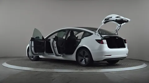 Tesla                     Model 3 Standard Plus Auto