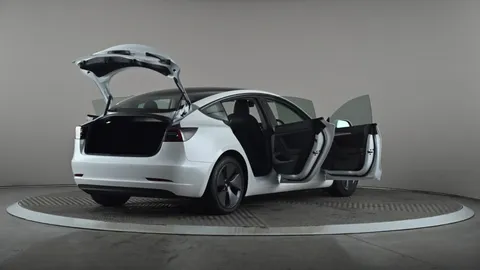 Tesla                     Model 3 Standard Plus Auto