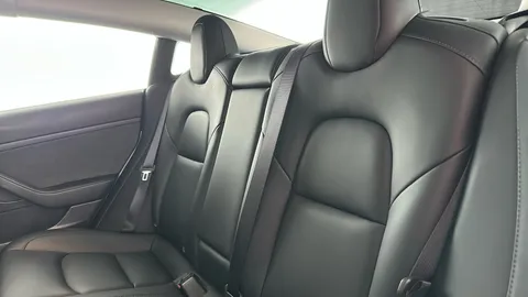 Tesla                     Model 3 Standard Plus Auto