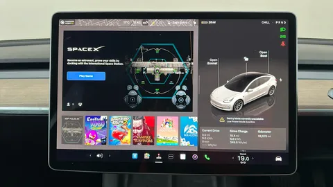 Tesla                     Model 3 Standard Plus Auto