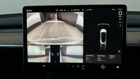 Tesla                     Model 3 Standard Plus Auto