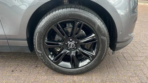 Land Rover Range Rover Velar 2.0 D180 SE Auto