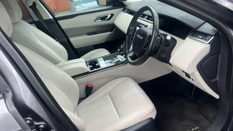 Land Rover Range Rover Velar 2.0 D180 SE Auto