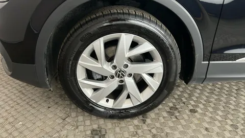 Volkswagen Tiguan 1.5 TSI 150 Life DSG