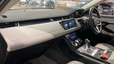 Land Rover Range Rover Evoque 1.5 P300e SE Auto