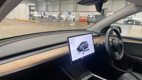 Tesla                     Model Y Long Range AWD Auto