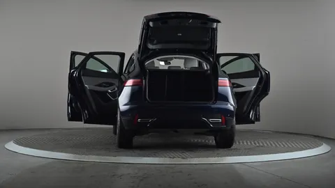 Jaguar E-Pace 2.0 D200 R-Dynamic SE Auto