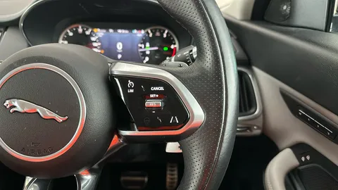 Jaguar E-Pace 2.0 D200 R-Dynamic SE Auto