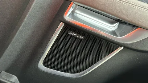 Jaguar E-Pace 2.0 D200 R-Dynamic SE Auto