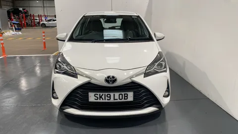 TOYOTA YARIS 1.5 VVT-i Icon Tech