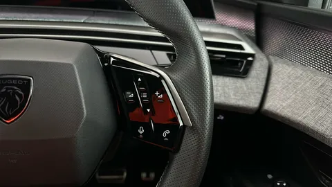 PEUGEOT 3008 157kW GT 73kWh Auto