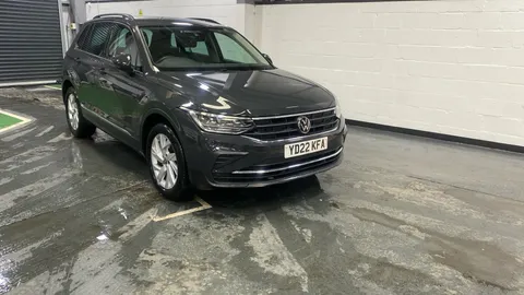 VOLKSWAGEN TIGUAN 1.5 TSI Life
