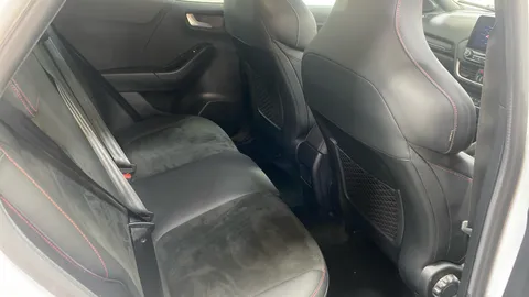 FORD PUMA 1.0 EcoBoost Hybrid mHEV ST DCT