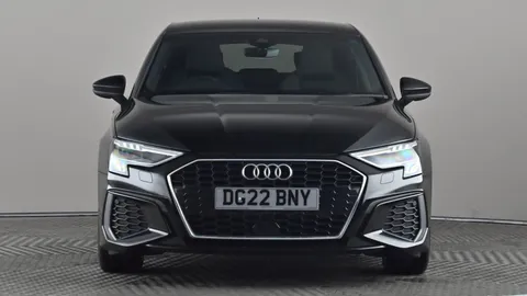 AUDI A3 30 TFSI S Line