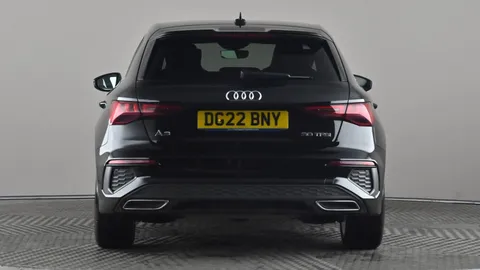 AUDI A3 30 TFSI S Line