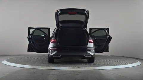 AUDI A3 30 TFSI S Line