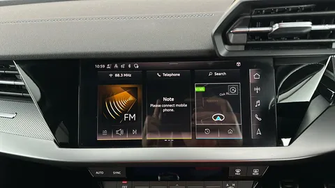 AUDI A3 30 TFSI S Line