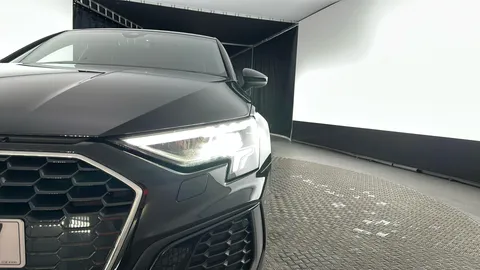 AUDI A3 30 TFSI S Line